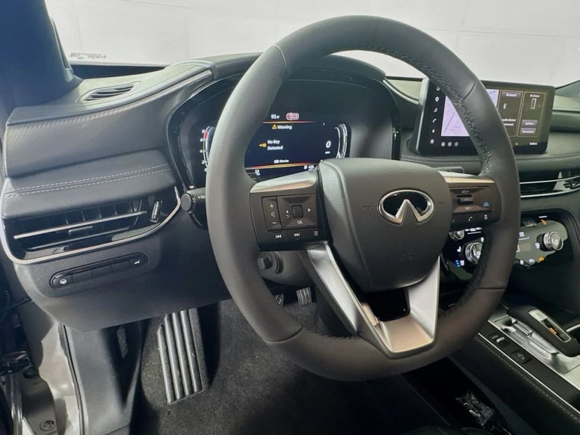 2027 INFINITI QX60 - Image 11
