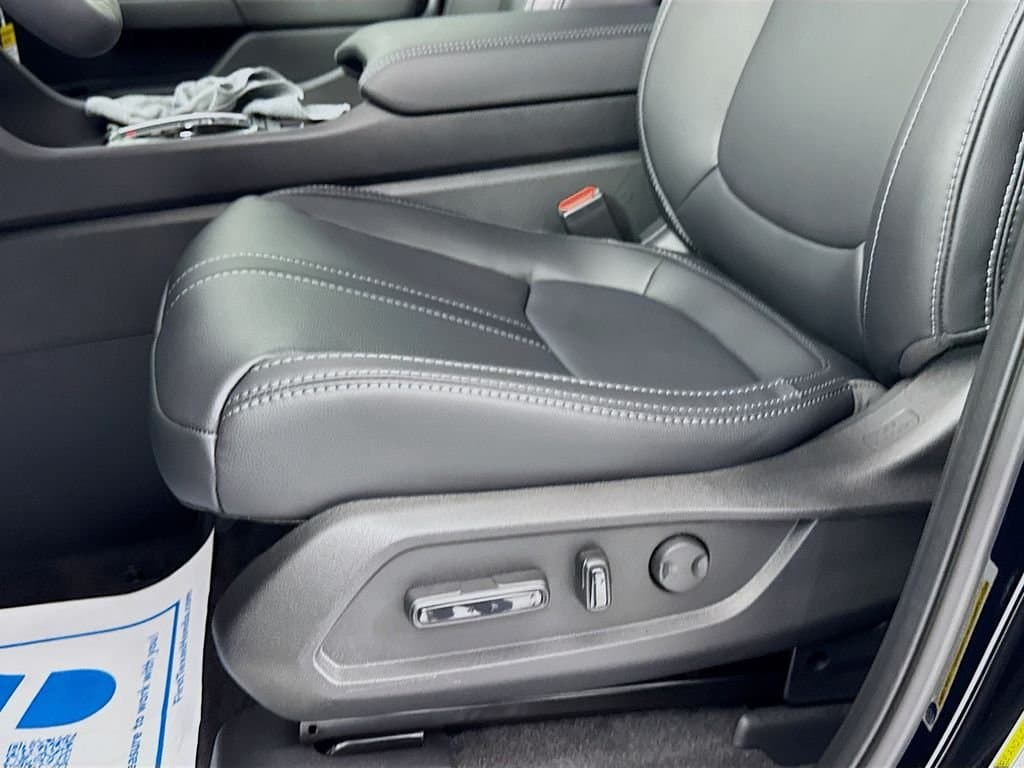 2026 HONDA Pilot - Image 25