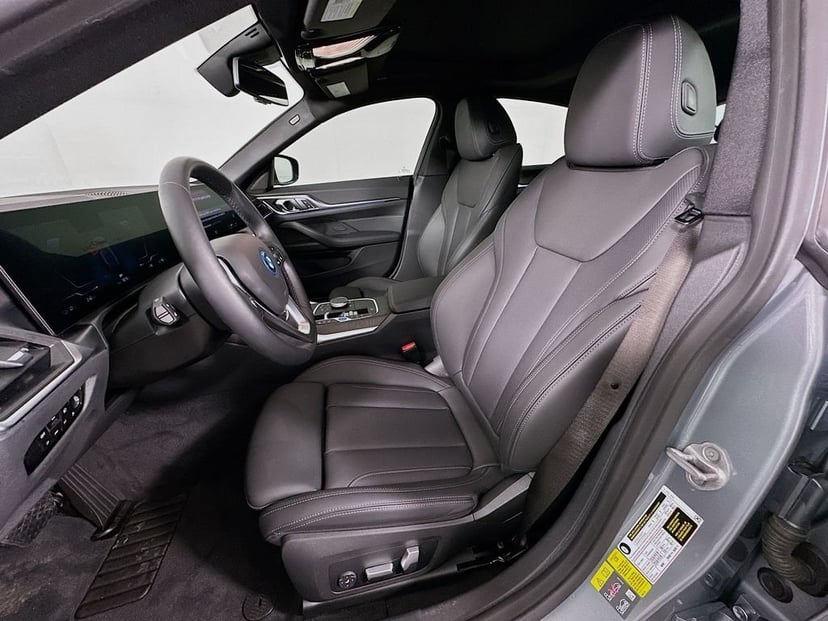 2023 BMW i4 - Image 21