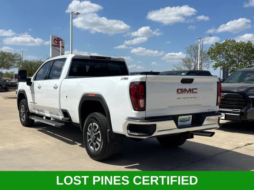 2024 GMC Sierra 3500HD - Image 3