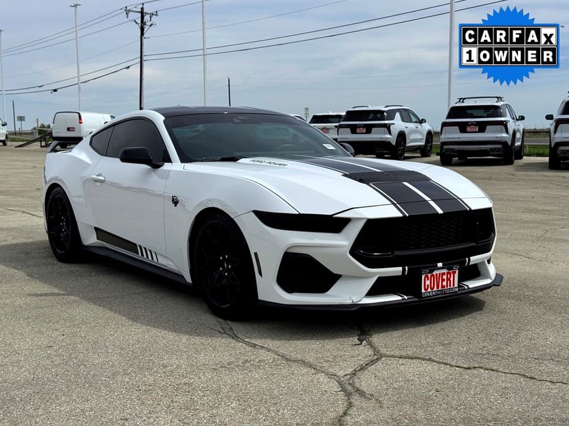 2024 Ford Mustang - Image 4