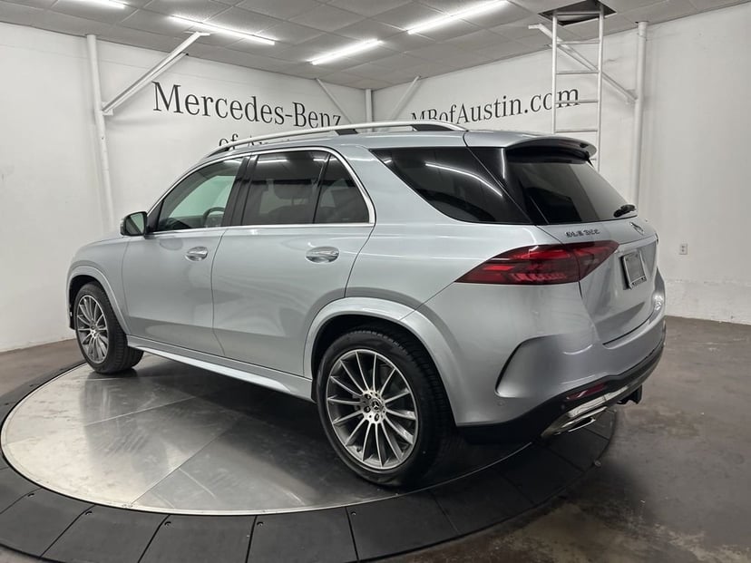 2026 Mercedes-Benz GLE - Image 5