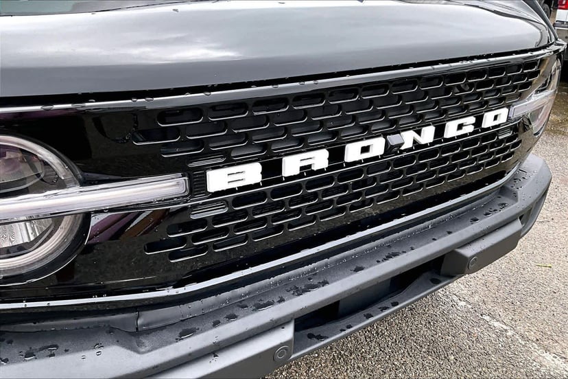 2025 Ford Bronco - Image 29