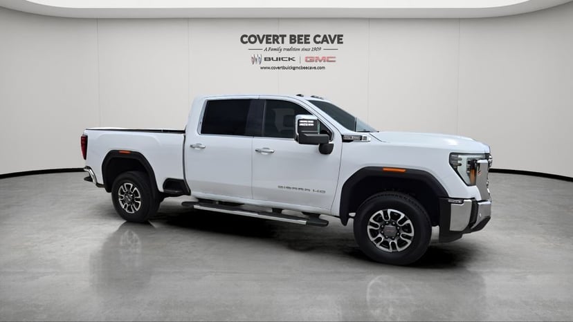 2024 GMC Sierra 2500HD - Image 12