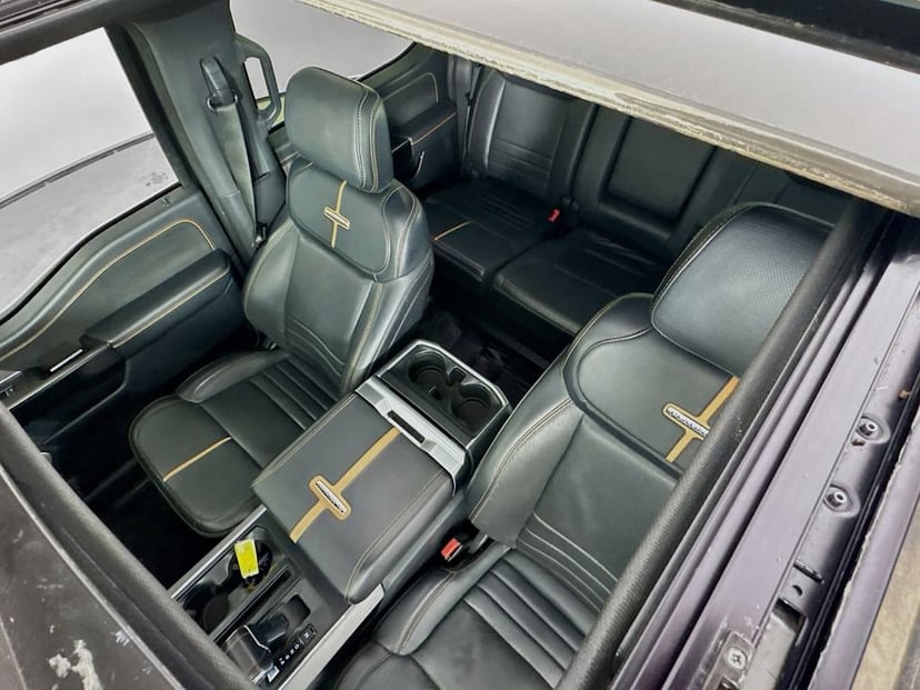 2023 Ford F-150 - Image 28