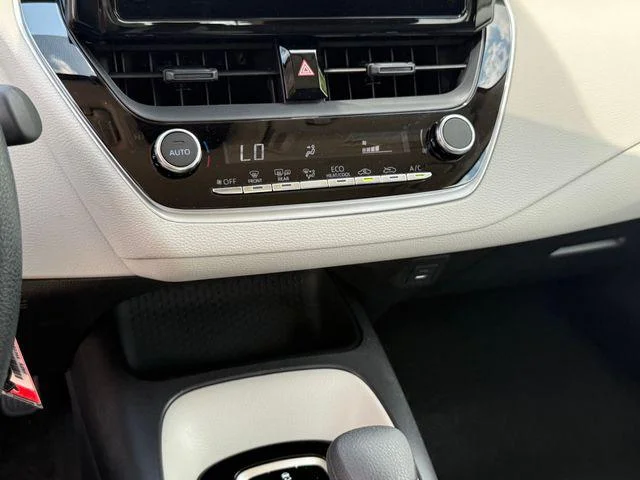 2026 Toyota Corolla - Image 47