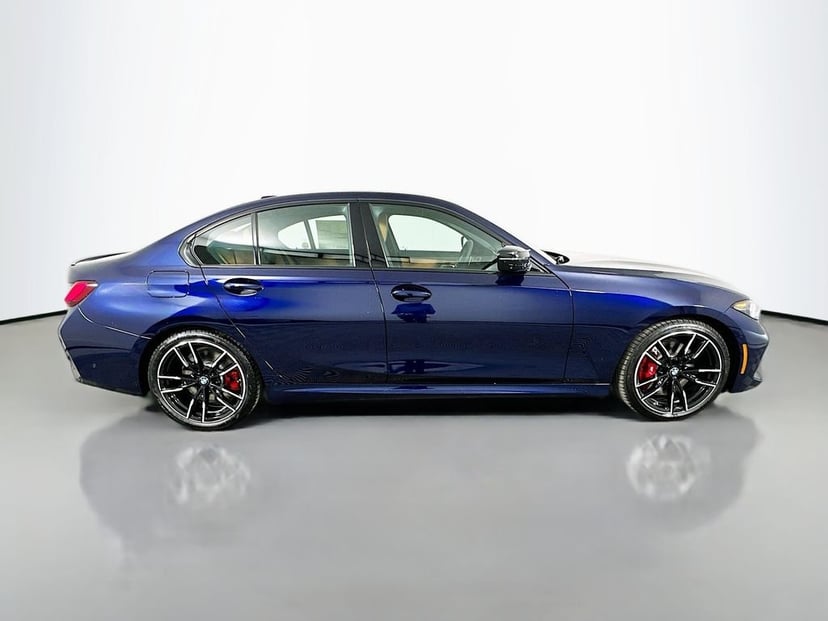 2026 BMW 3 Series - Image 4