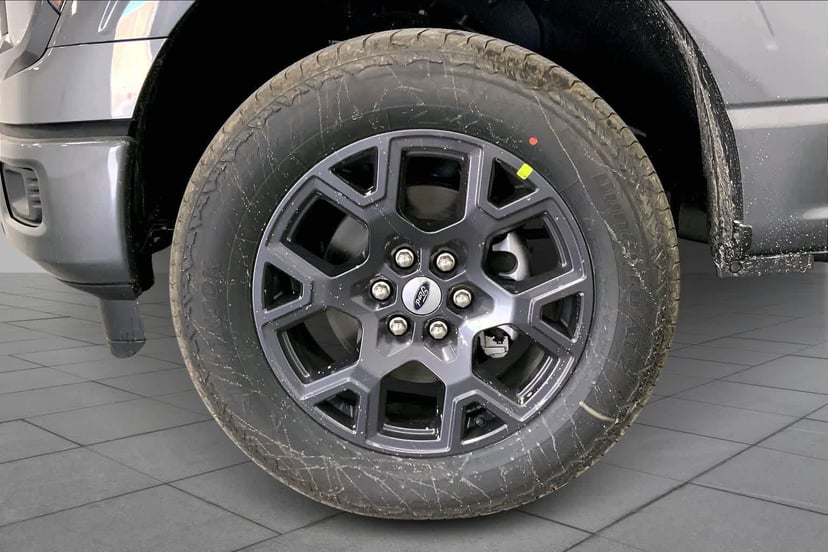 2026 Ford F-150 - Image 8