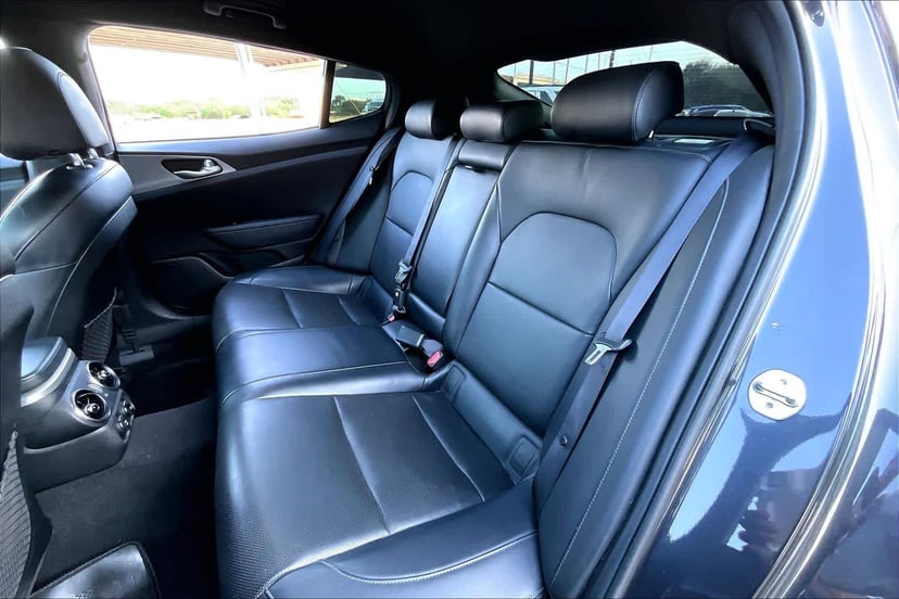 2020 Kia Stinger - Image 20