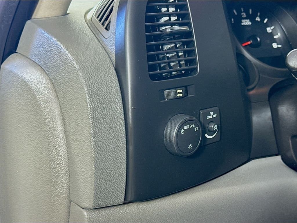 2012 CHEVROLET Silverado - Image 12