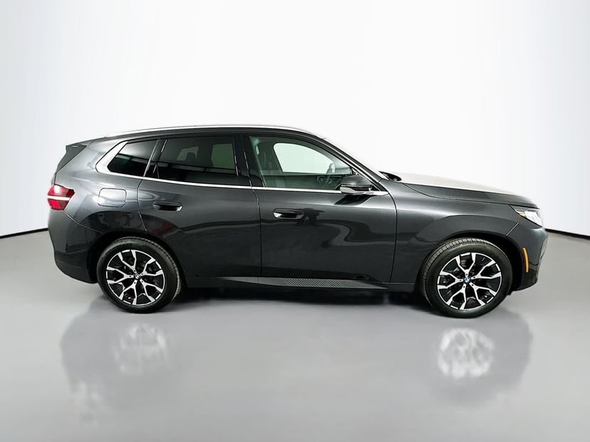 2026 BMW X3 - Image 4