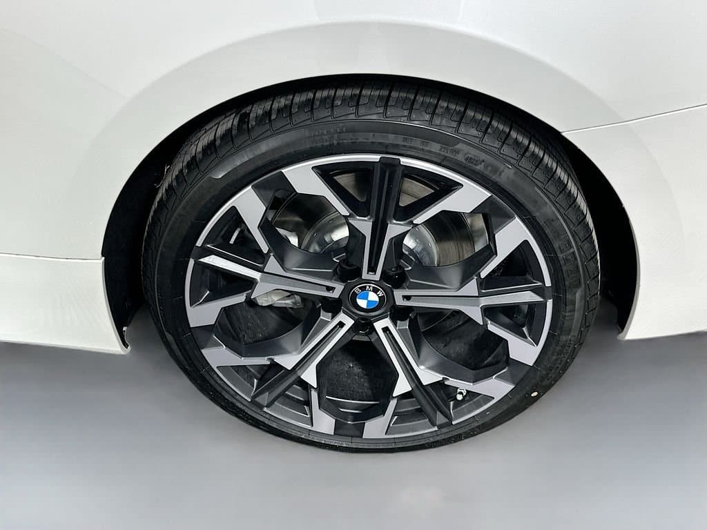 2026 BMW 4 Series - Image 22