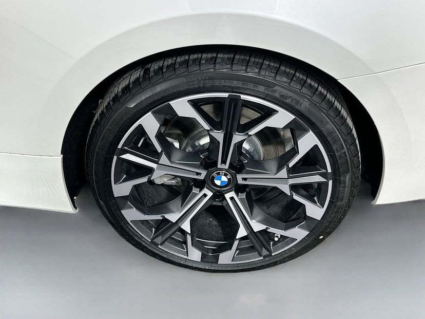 2026 BMW 4 Series - Image 22