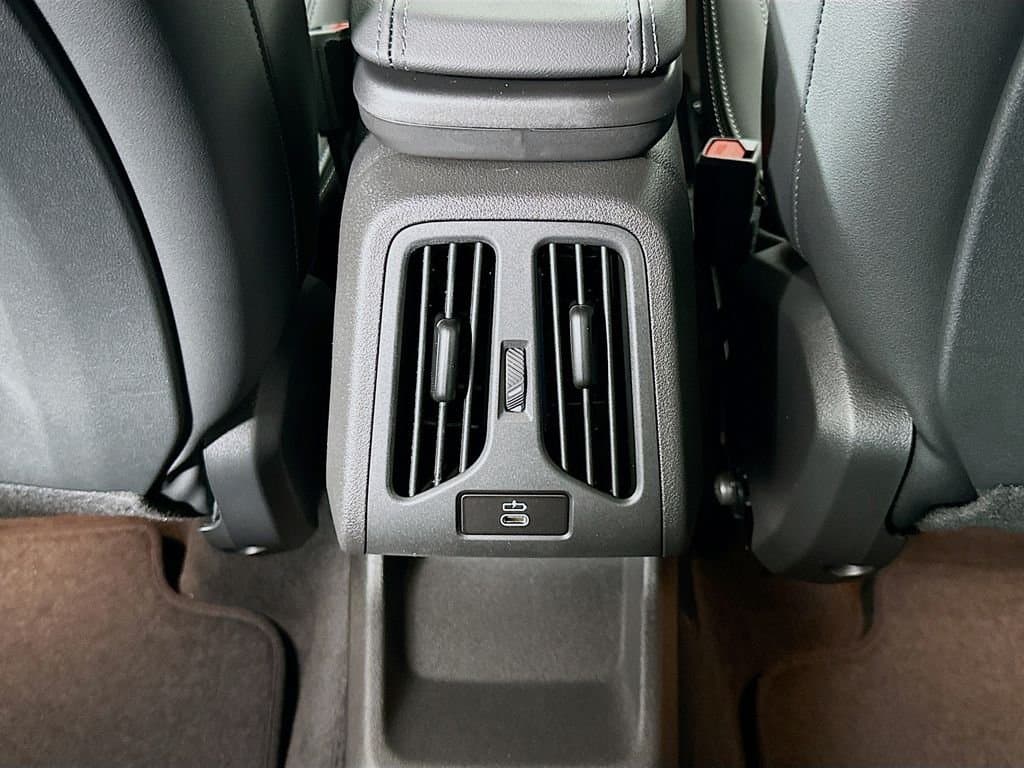 2026 BMW X1 - Image 18