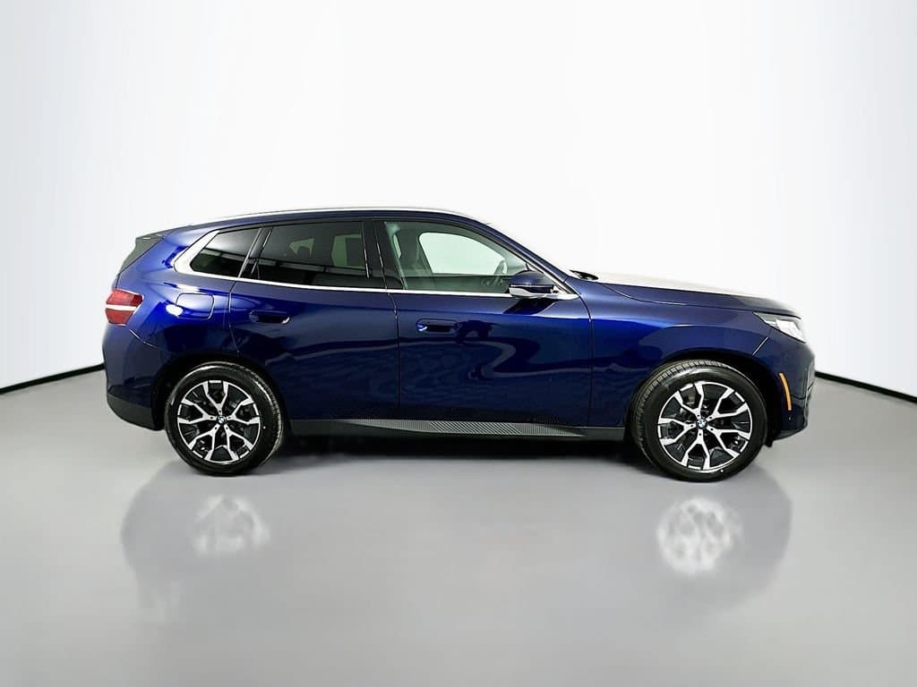 2026 BMW X3 - Image 4