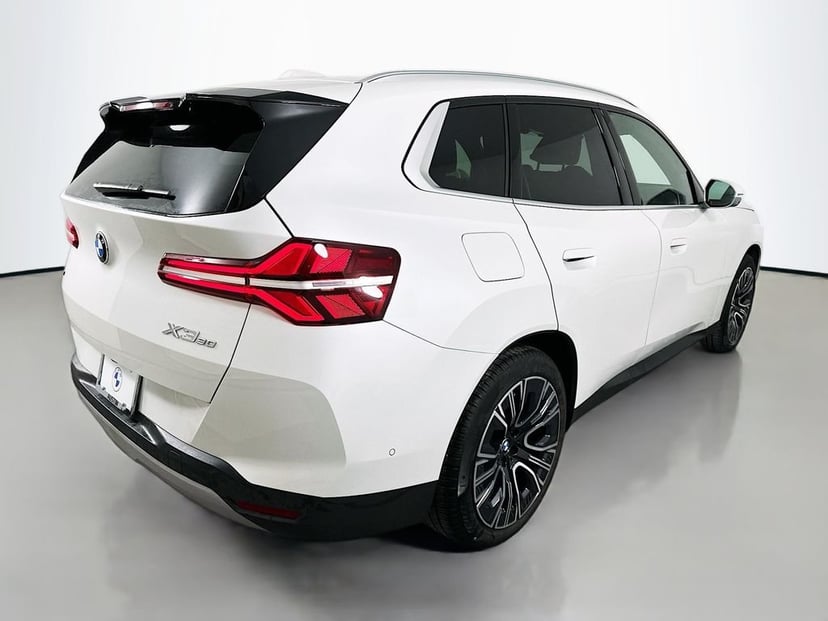2025 BMW X3 - Image 5