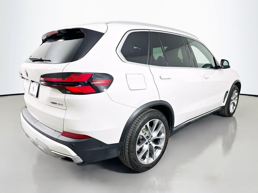 2024 BMW X5 - Image 5