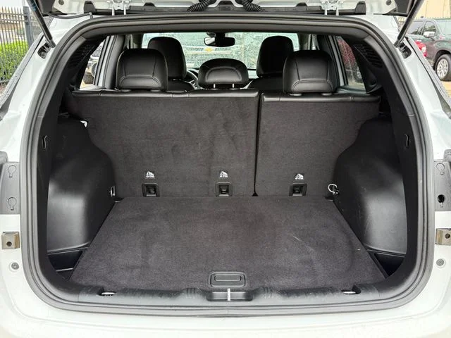2025 Jeep Compass - Image 27