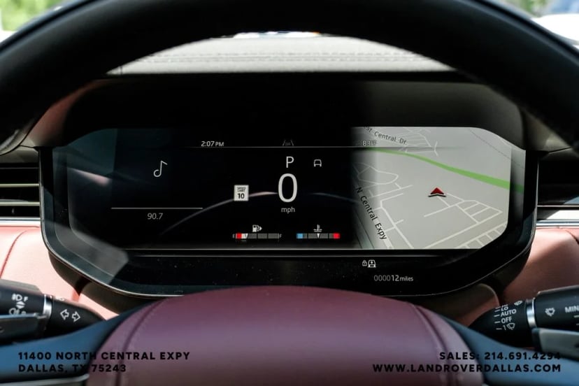 2026 Land Rover Range Rover - Image 22