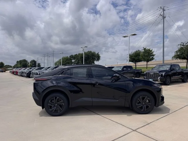 2026 Toyota C-HR - Image 4