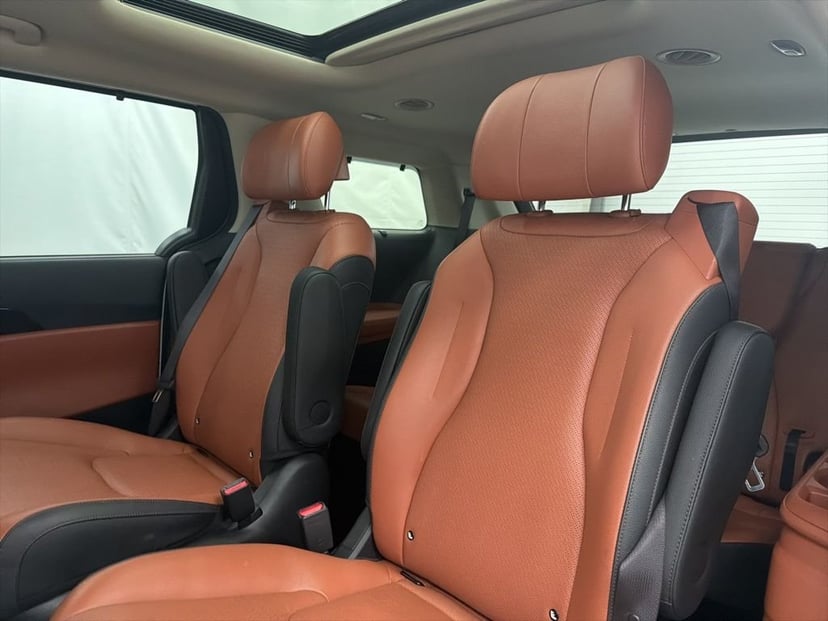 2023 Kia Carnival - Image 20