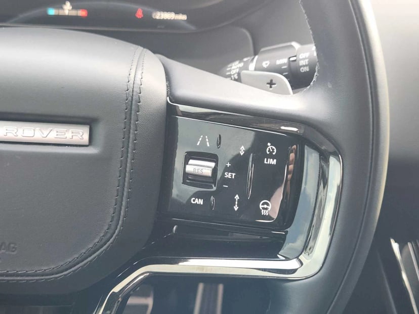 2025 Land Rover Range Rover Sport - Image 28