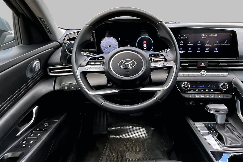 2022 Hyundai Elantra - Image 6