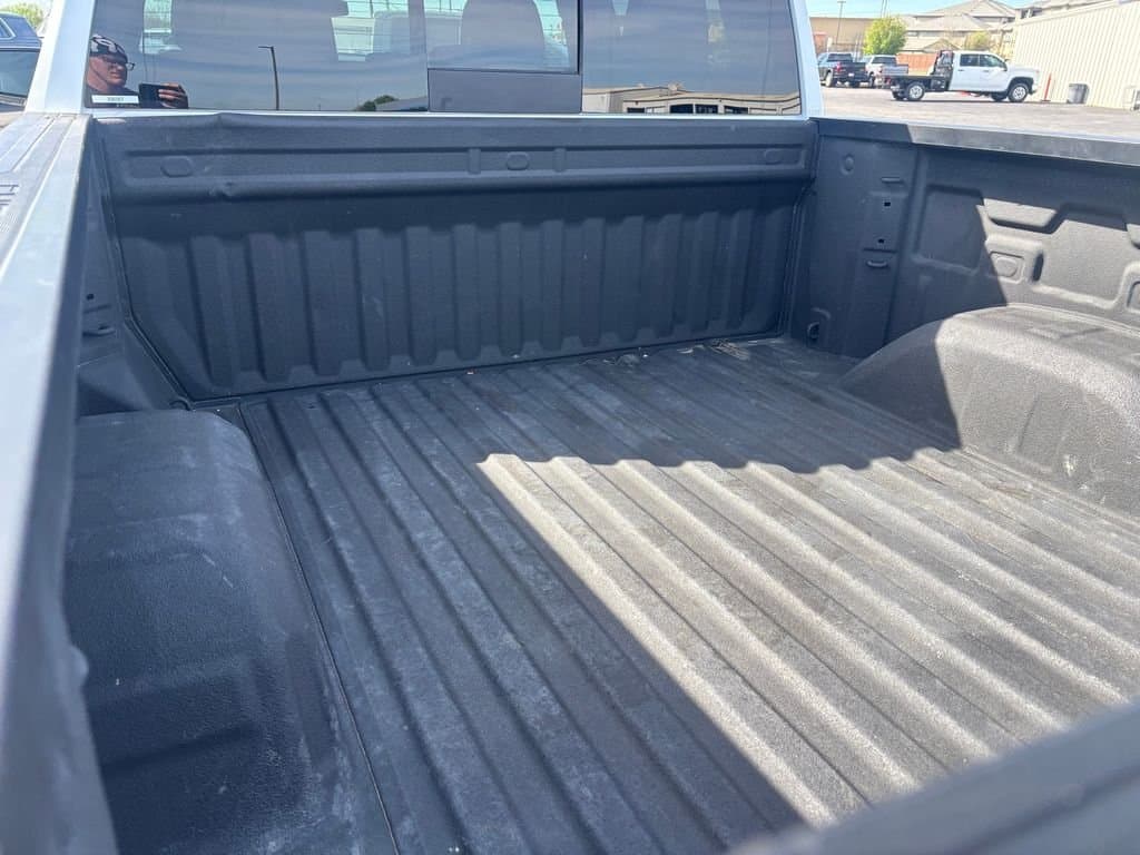 2025 Chevrolet Silverado 1500 - Image 27