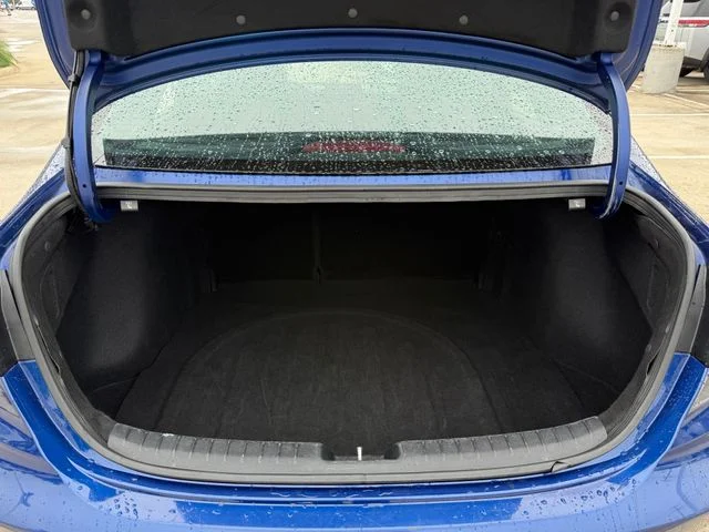2023 Kia Forte - Image 26