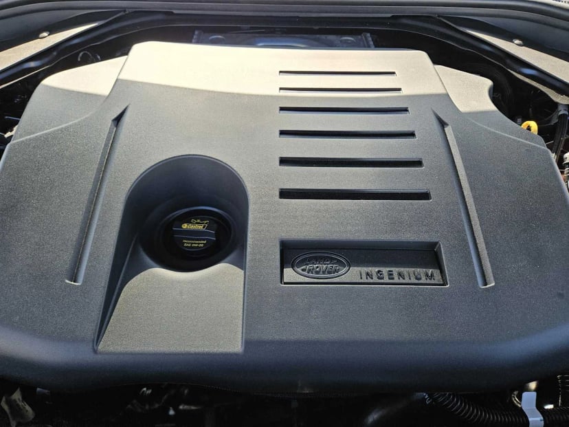 2026 LAND ROVER Range Rover - Image 29