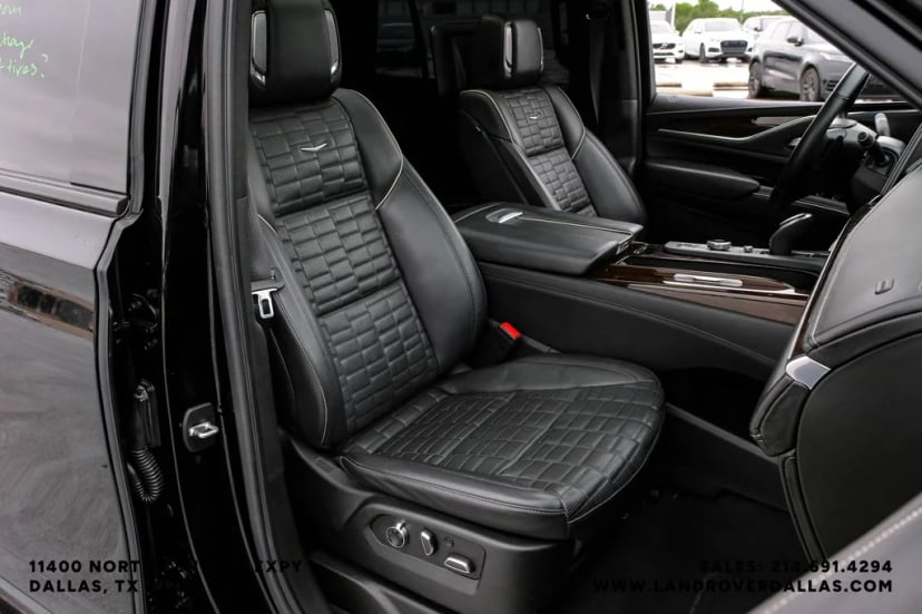 2021 Cadillac Escalade - Image 40