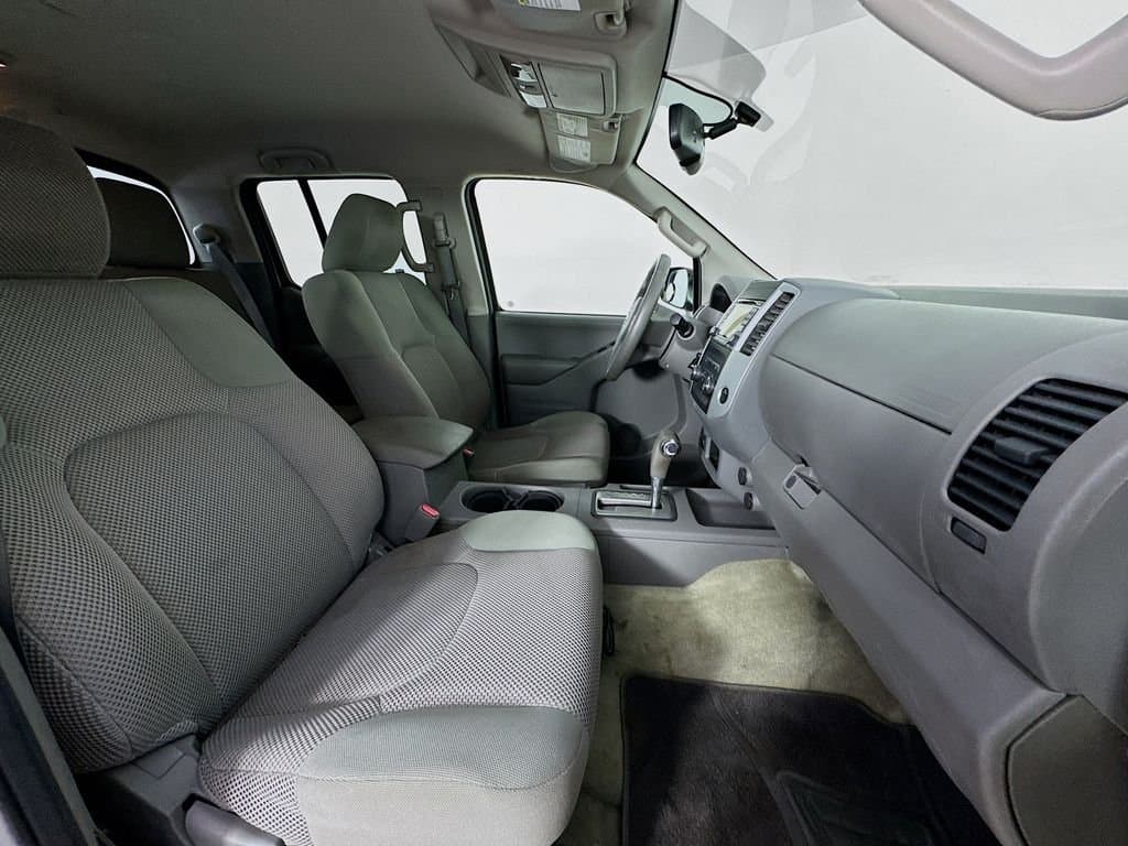 2015 NISSAN Frontier - Image 34