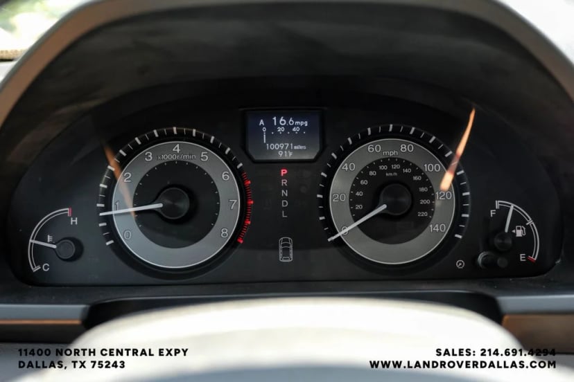 2017 Honda Odyssey - Image 20