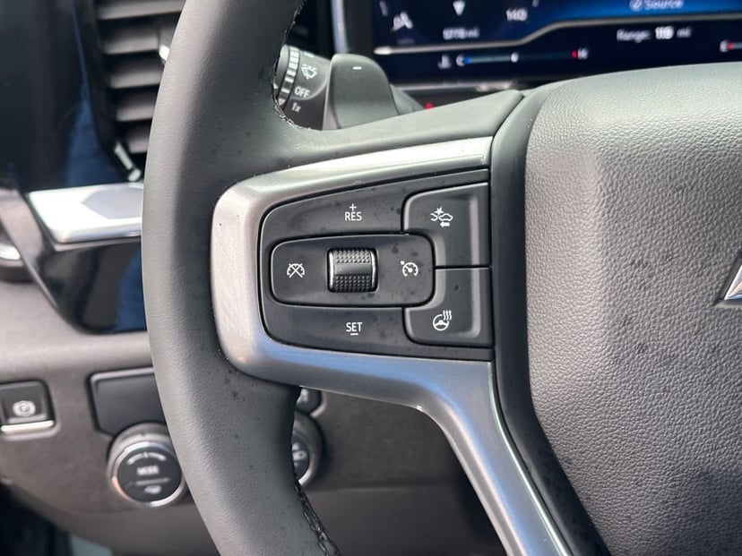 2025 Chevrolet Silverado 1500 - Image 17