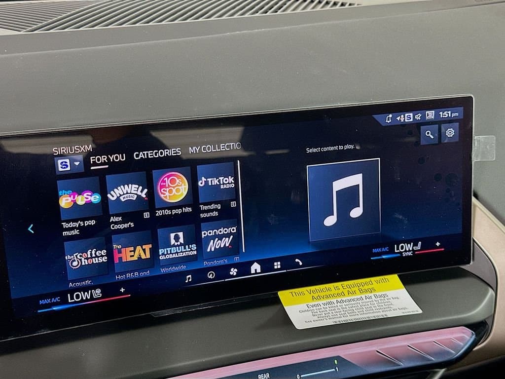 2025 BMW X3 - Image 11