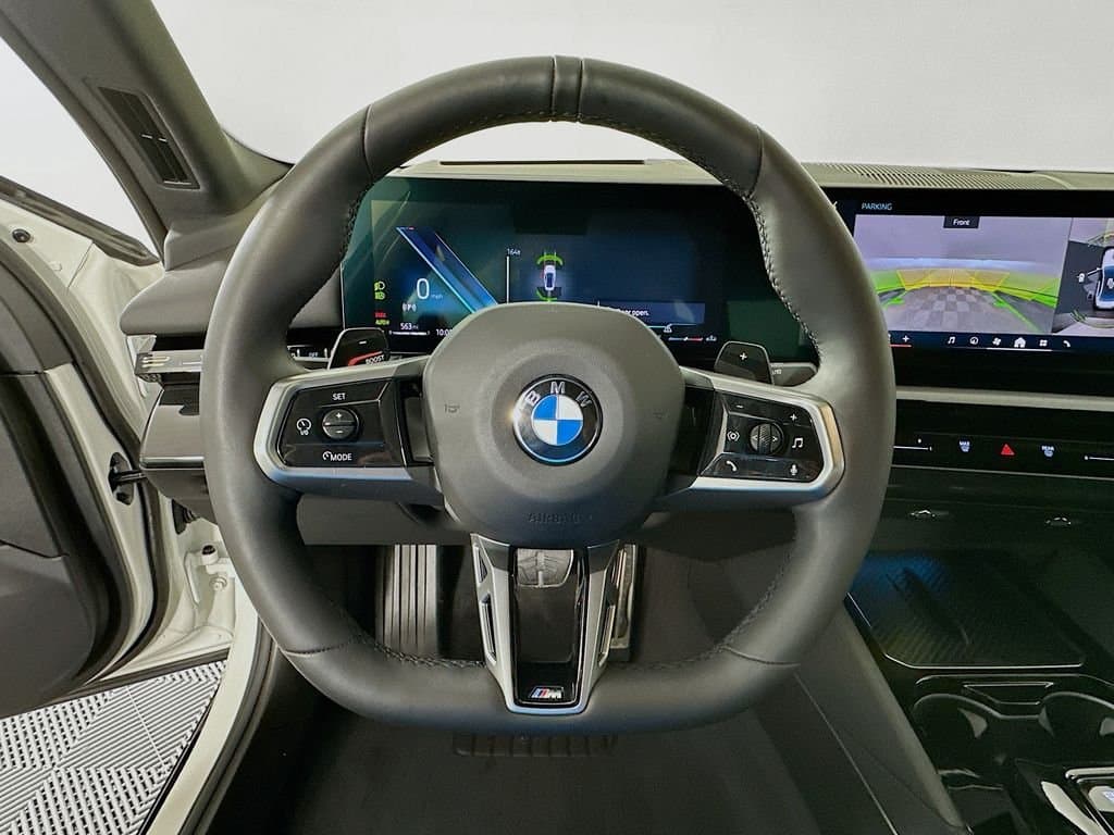 2025 BMW 5 Series - Image 11