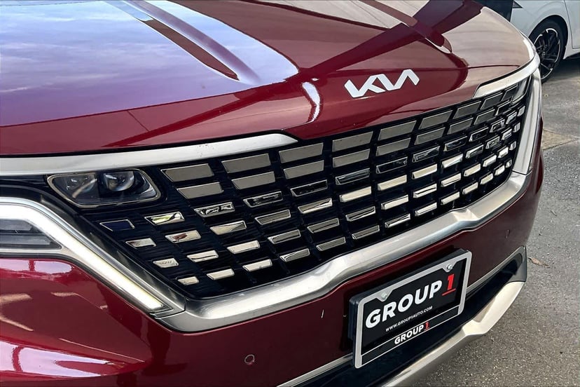 2024 Kia Carnival - Image 30