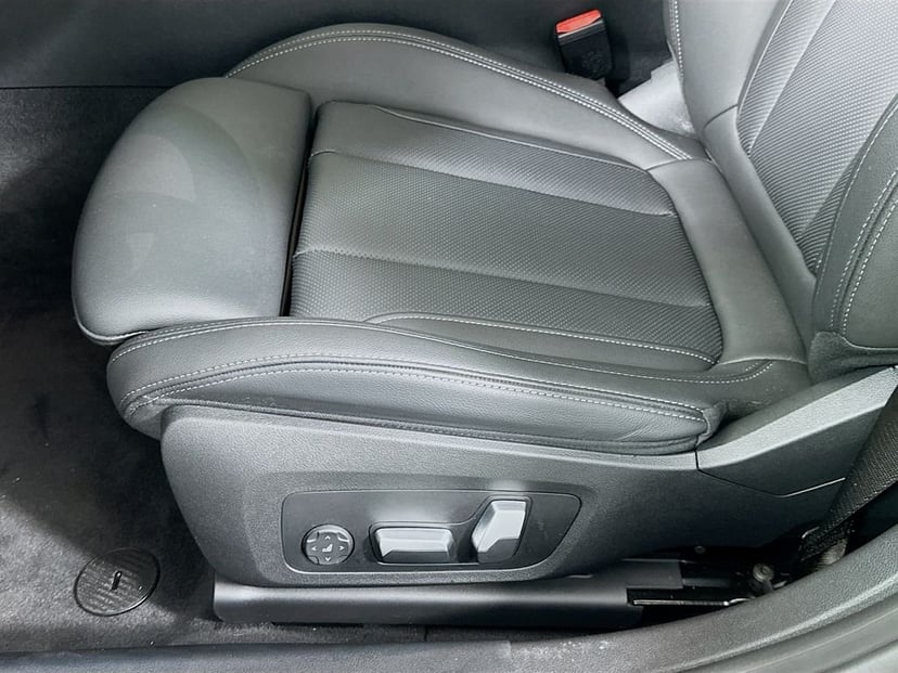 2023 BMW i4 - Image 20