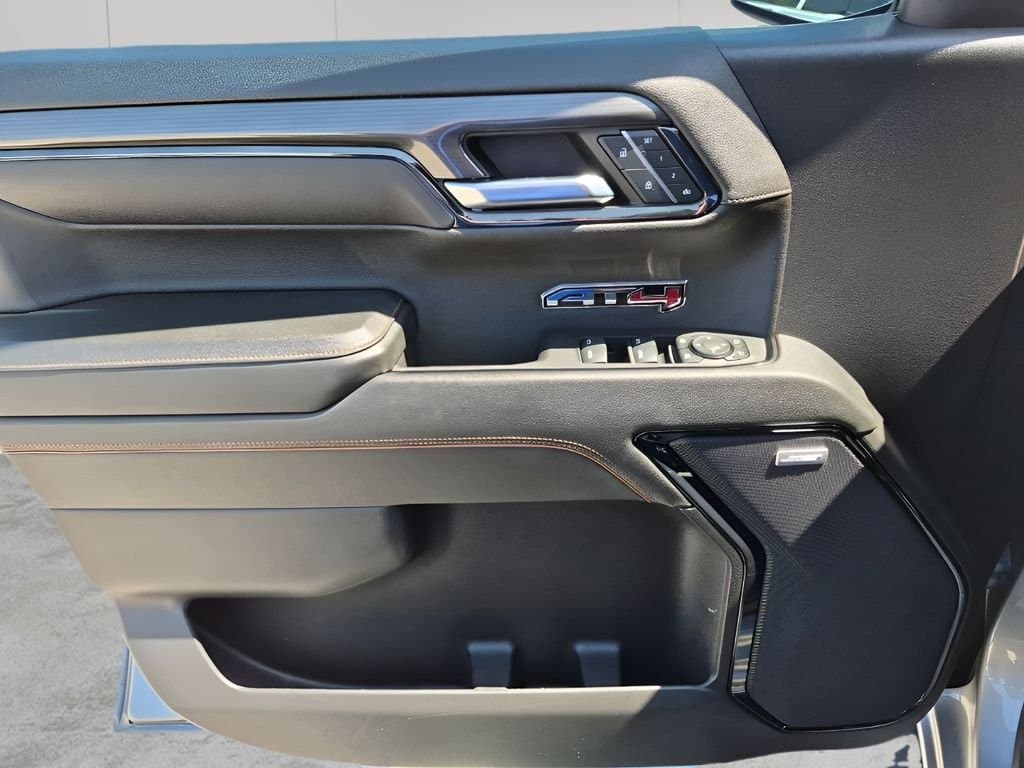 2024 GMC Sierra 1500 - Image 26