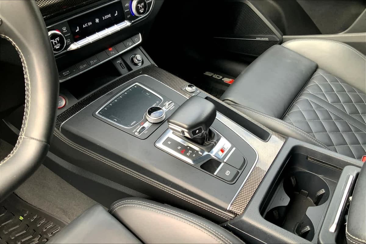2018 Audi SQ5 - Image 16
