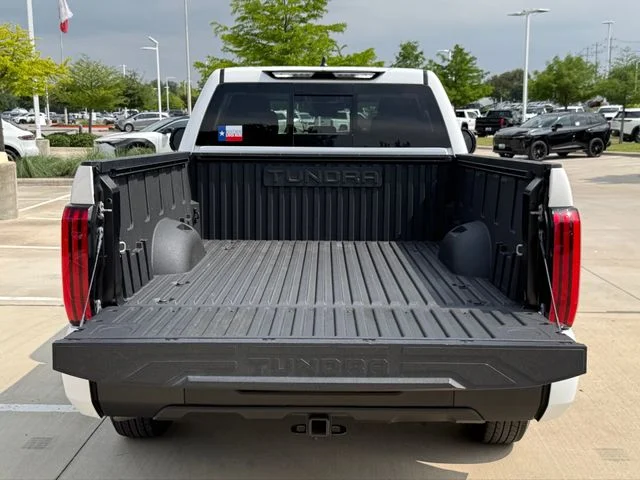 2024 Toyota Tundra - Image 27
