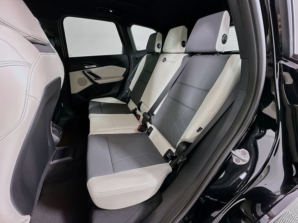 2026 BMW X1 - Image 17