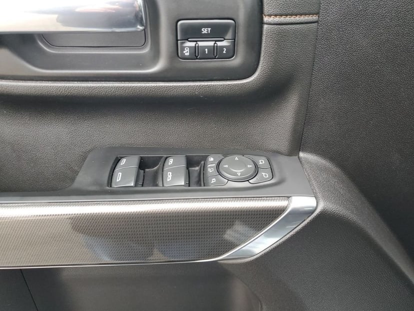 2023 GMC Sierra 2500HD - Image 28