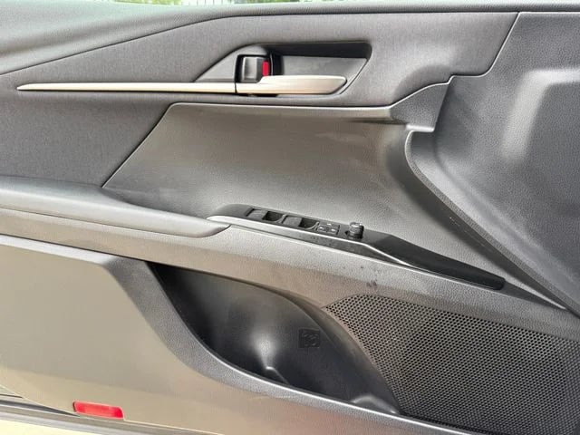 2026 Toyota Camry - Image 20