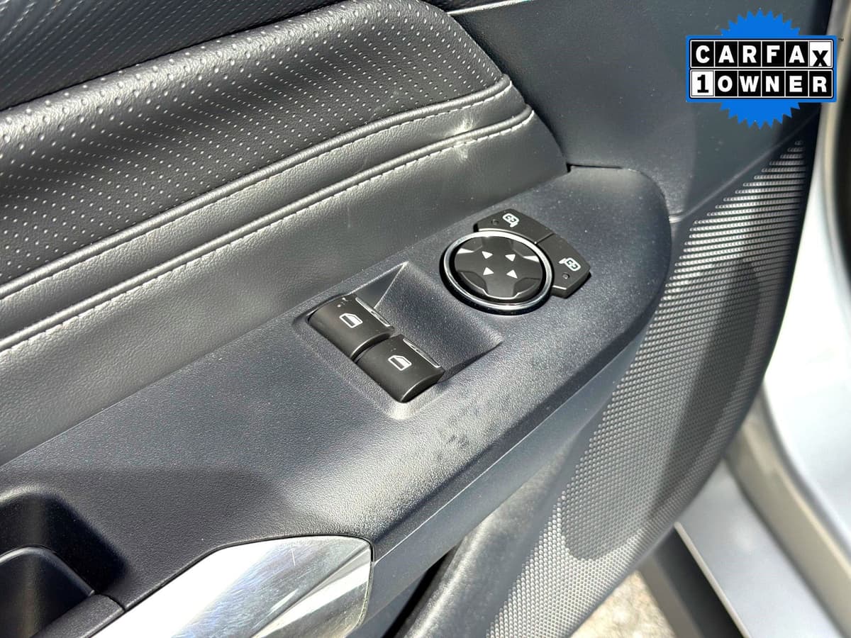 2024 Ford Mustang - Image 17