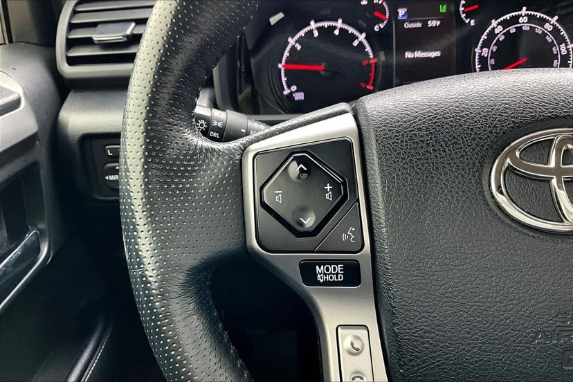 2023 Toyota 4Runner - Image 24