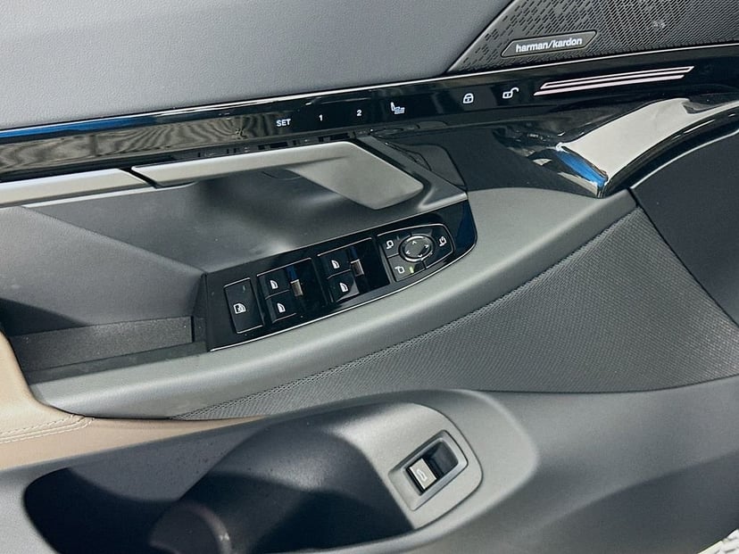 2026 BMW 5 Series - Image 20