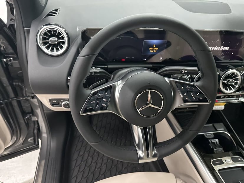 2026 Mercedes-Benz GLA - Image 44