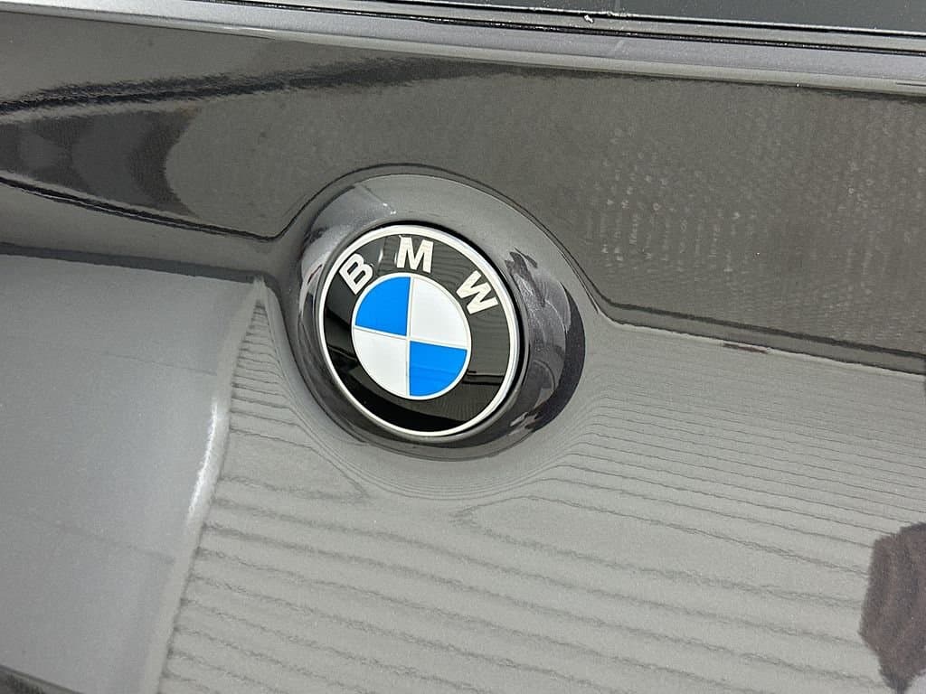 2025 BMW X3 - Image 22