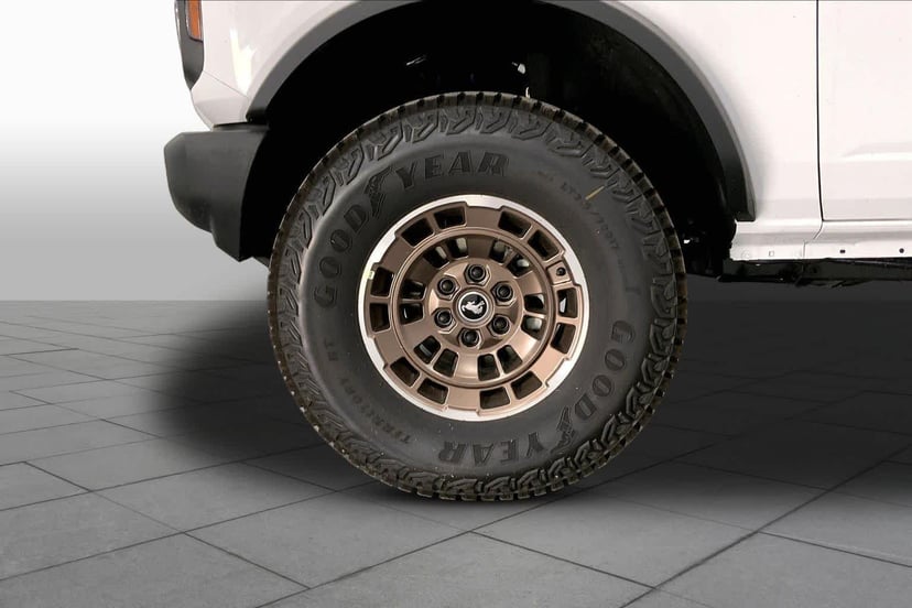 2026 Ford Bronco - Image 9